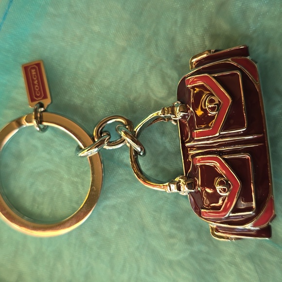 Coach Keychain PURPLE Enamel Satchel And Matching Coach Pen - Picture 4 of 12